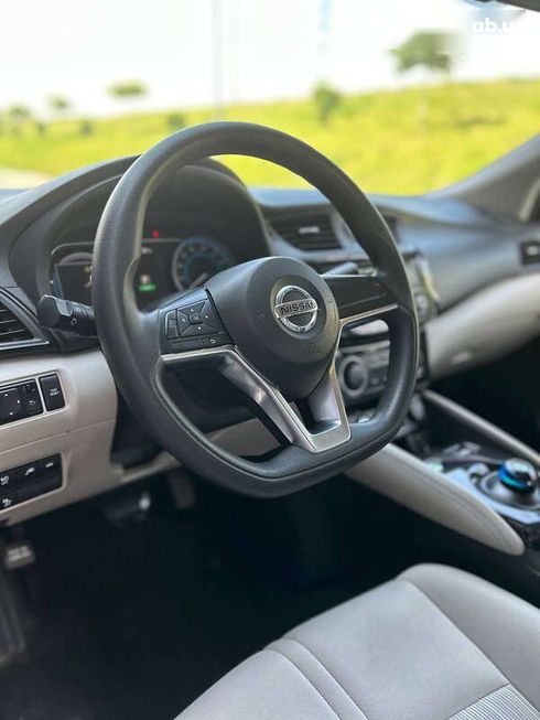 Nissan Sylphy 2018 - фото 8