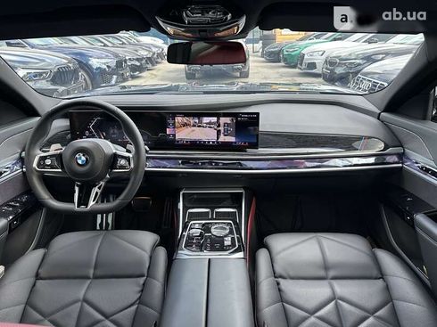 BMW 7 серия 2023 - фото 21