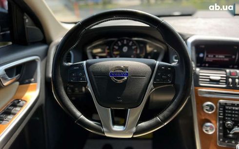 Volvo XC60 2017 - фото 15