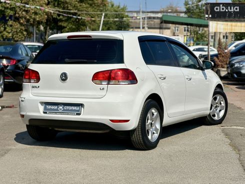 Volkswagen Golf 2010 белый - фото 5