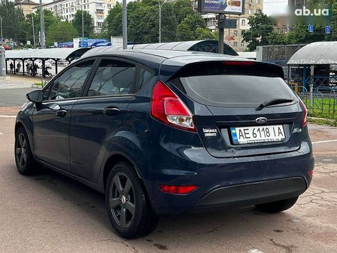 Ford Fiesta 2015 - фото 7