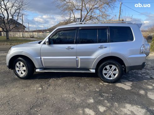 Mitsubishi Pajero Wagon 2008 - фото 3