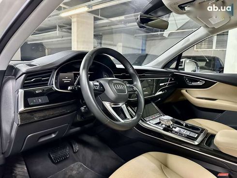 Audi Q7 2022 - фото 17