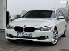 Продаж вживаних BMW 3 серия 2015 року в Дніпрі - купити на Автобазарі