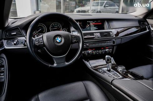 BMW 5 серия 2015 - фото 19