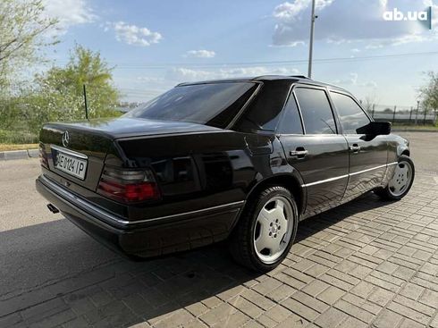 Mercedes-Benz E-Класс 1995 - фото 16