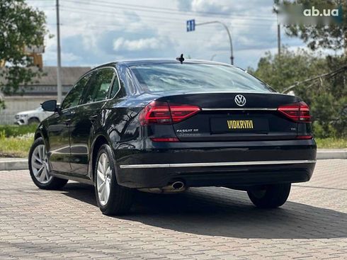 Volkswagen Passat 2018 - фото 13