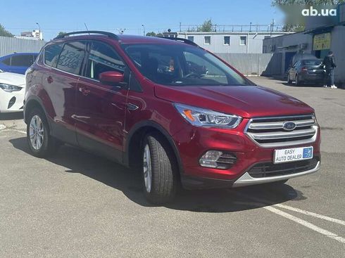 Ford Escape 2018 - фото 3
