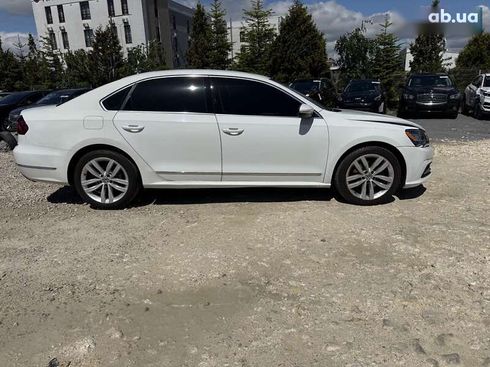 Volkswagen Passat 2018 - фото 3