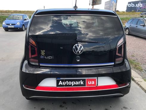 Volkswagen e-Up 2021 черный - фото 8
