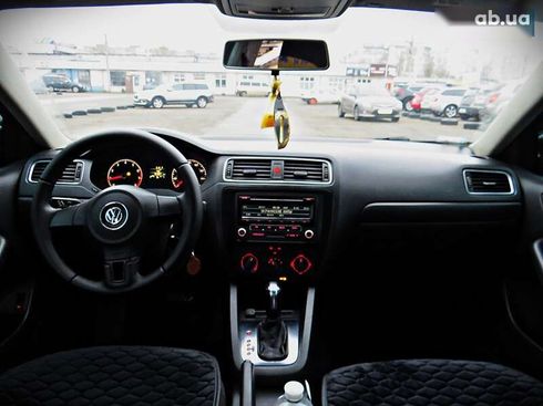 Volkswagen Jetta 2012 - фото 16