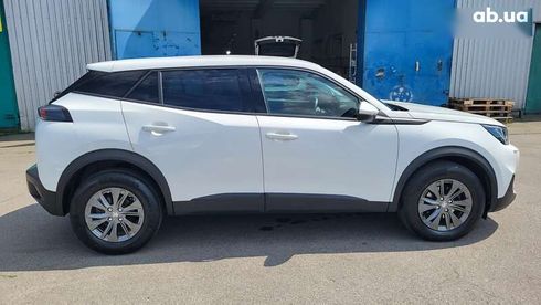 Peugeot 2008 2021 - фото 17