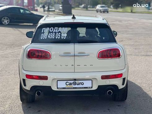 MINI Clubman 2016 - фото 11