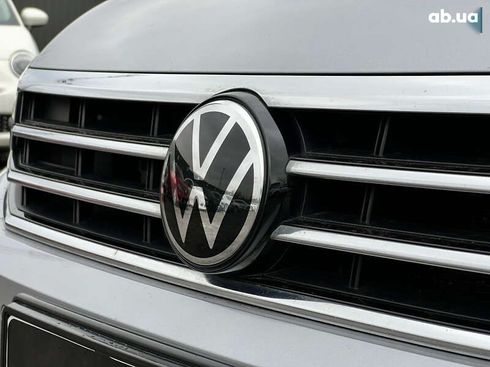 Volkswagen Passat 2021 - фото 14