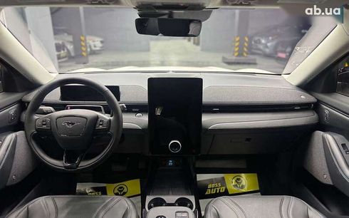 Ford Mustang Mach-E 2024 - фото 11