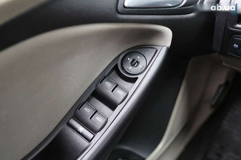 Ford Focus 2016 - фото 24