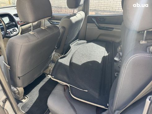 Chevrolet Tacuma 2005 серебристый - фото 14