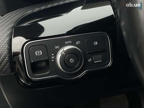 Mercedes-Benz CLA-Класс 2019 - фото 29