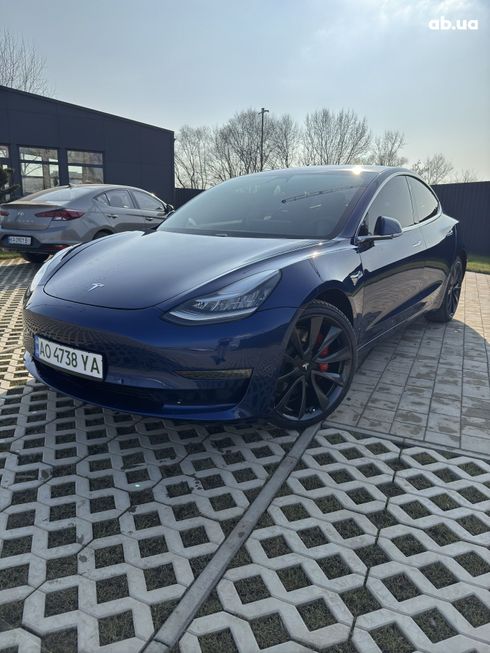 Tesla Model 3 2018 синий - фото 2