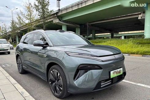 BYD Tang 2025 - фото 2