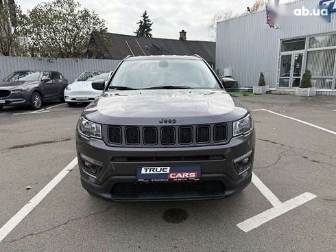 Jeep Compass 2021 - фото 8