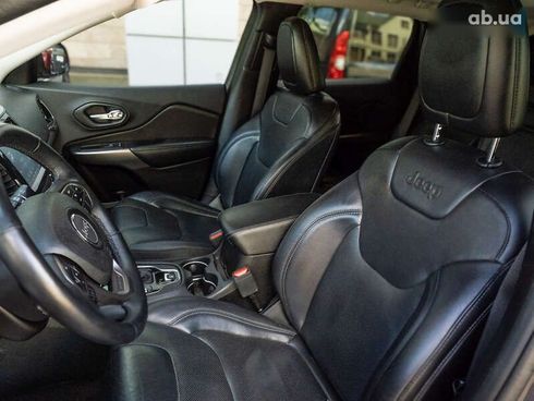Jeep Cherokee 2018 - фото 11