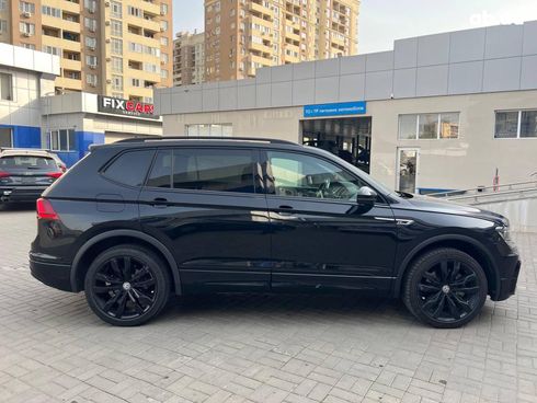 Volkswagen Tiguan 2020 черный - фото 15