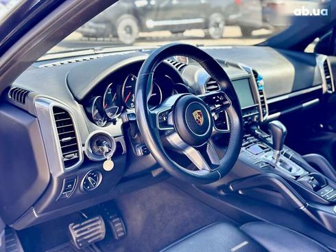 Porsche Cayenne 2015 - фото 10
