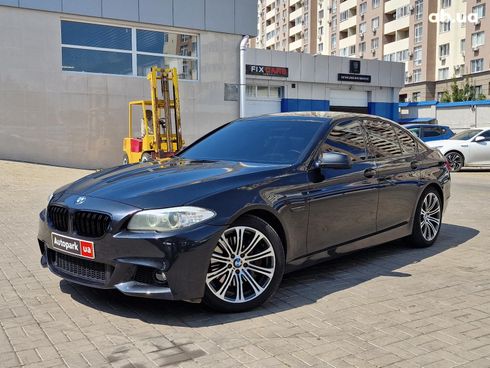 BMW 5 серия 2011 черный - фото 3