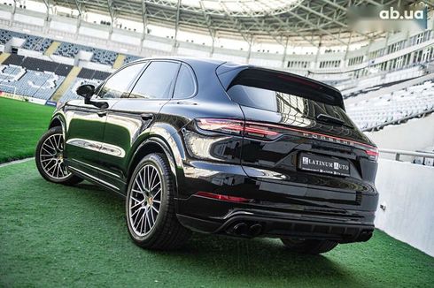 Porsche Cayenne 2020 - фото 3