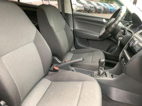 Skoda Rapid 2018 синий - фото 29