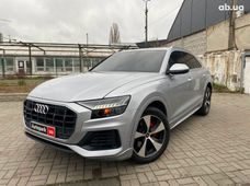 Купити Audi Q8 автомат бу Київ - купити на Автобазарі
