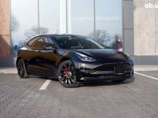 Продаж вживаних Tesla Model 3 в Київській області - купити на Автобазарі
