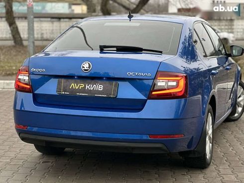 Skoda Octavia 2019 - фото 21