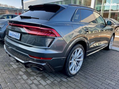 Audi RS Q8 2021 - фото 40