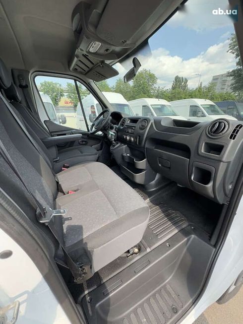 Opel Movano 2019 - фото 22