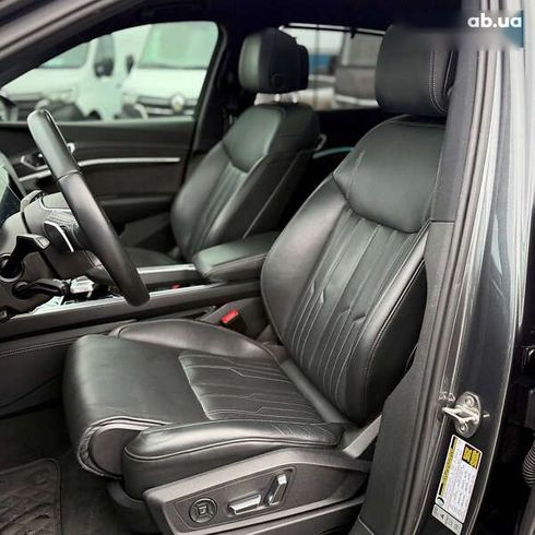 Audi E-Tron 2019 - фото 25