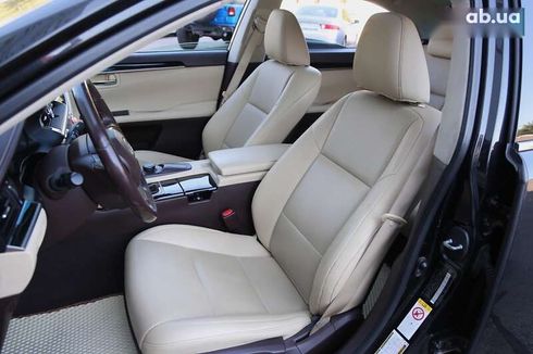 Lexus ES 2016 - фото 9