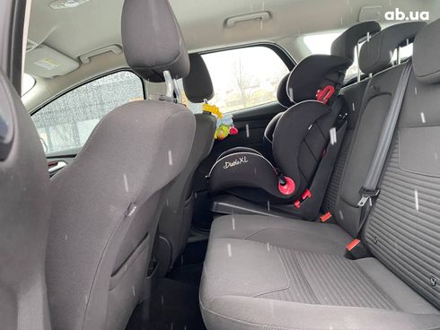 Ford Focus 2015 - фото 7