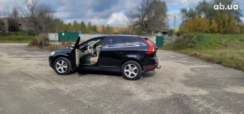 Volvo XC60 2011 черный - фото 18