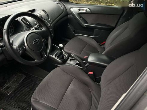 Kia Cerato 2011 - фото 14