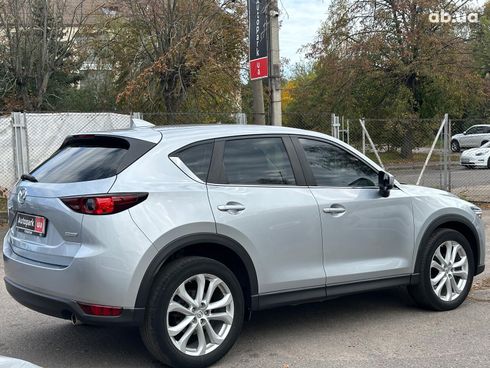 Mazda CX-5 2018 серый - фото 14