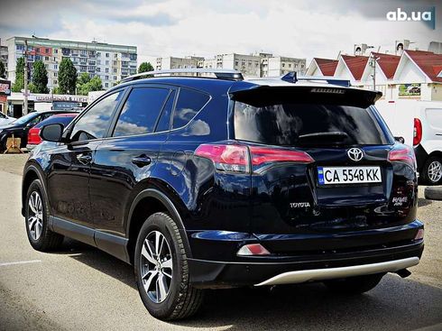 Toyota RAV4 2017 - фото 4