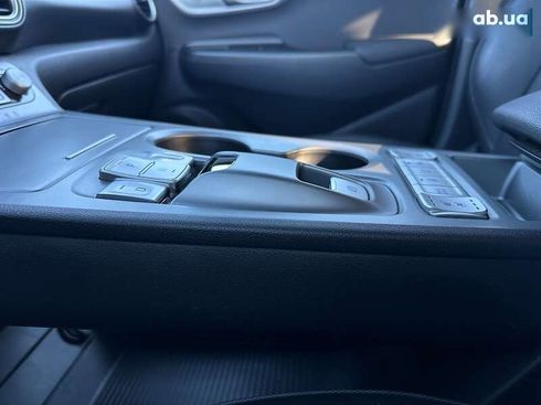 Hyundai Kona Electric 2020 - фото 18