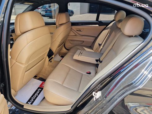 BMW 5 серия 2011 черный - фото 25