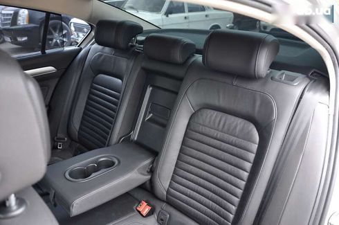 Volkswagen Passat 2015 - фото 22