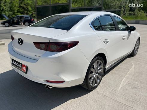 Mazda 3 2019 белый - фото 22