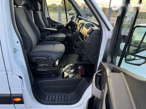 Renault Master 2018 - фото 23