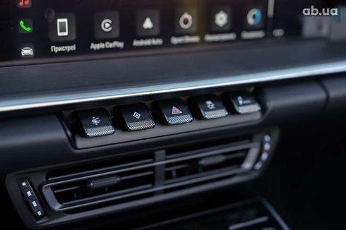 Porsche 911 2023 - фото 25