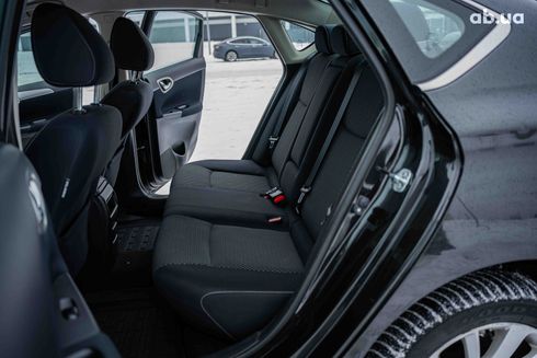Nissan Sentra 2015 черный - фото 10